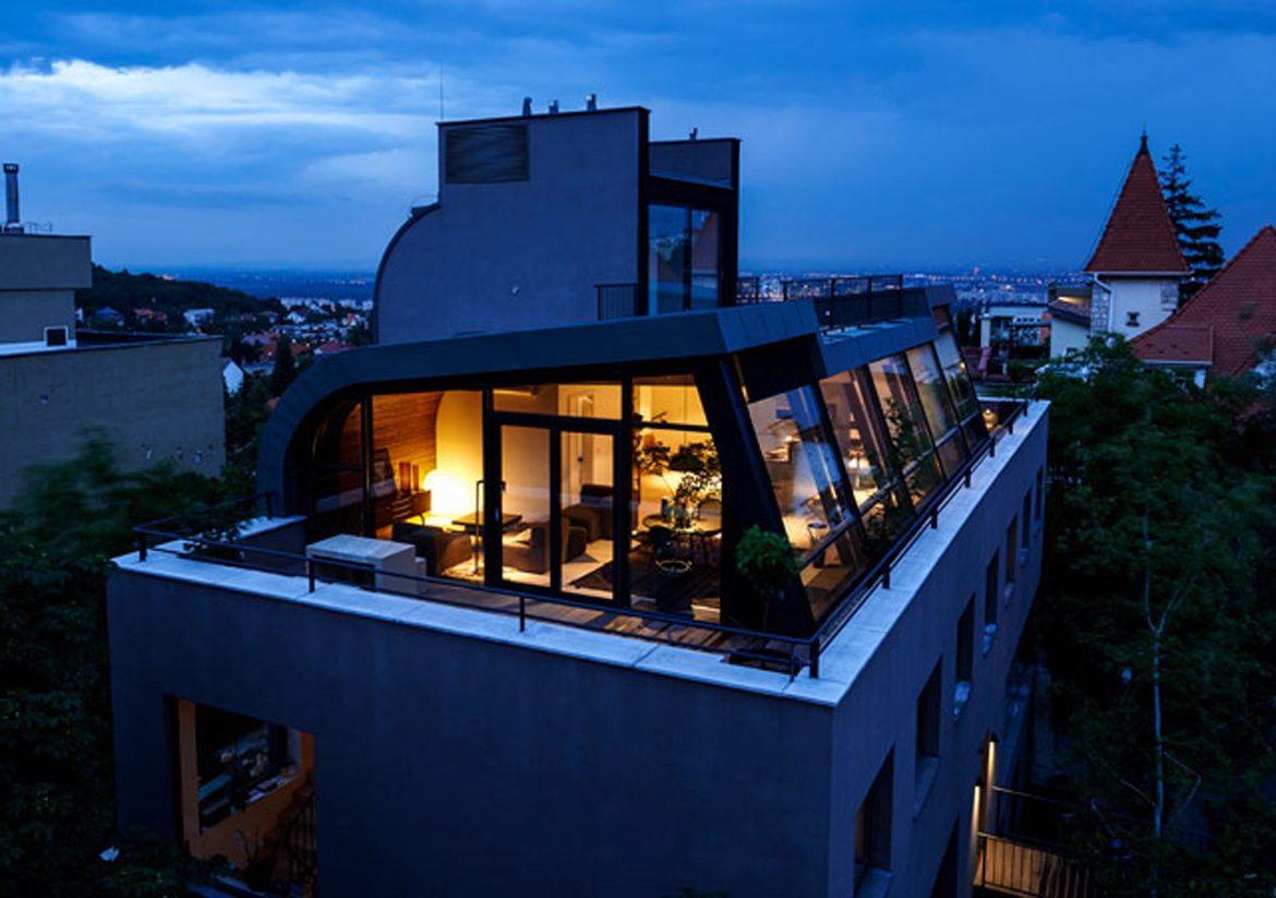 Buda House miriamandtom